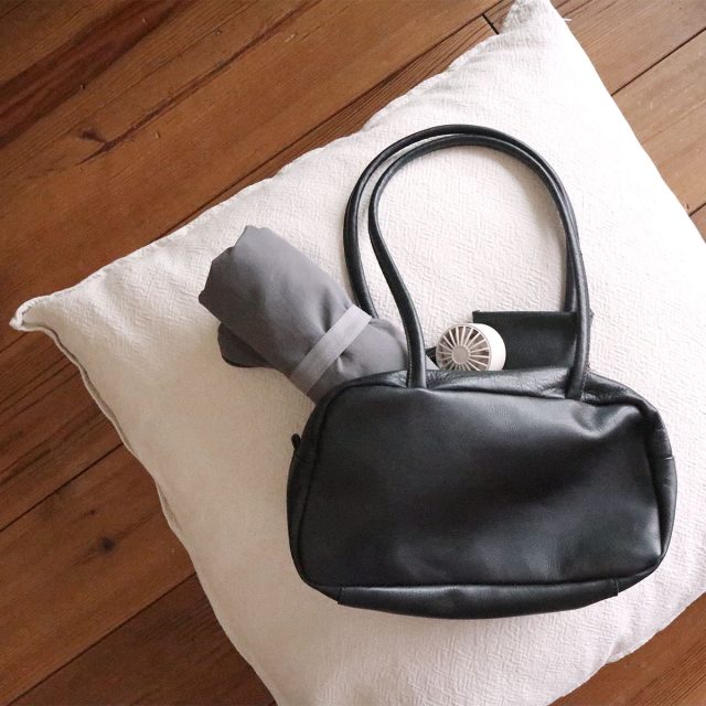 ボストンバッグ