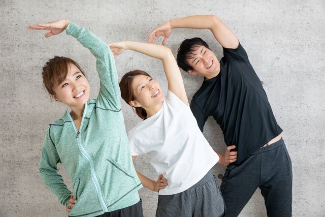 体操をする人