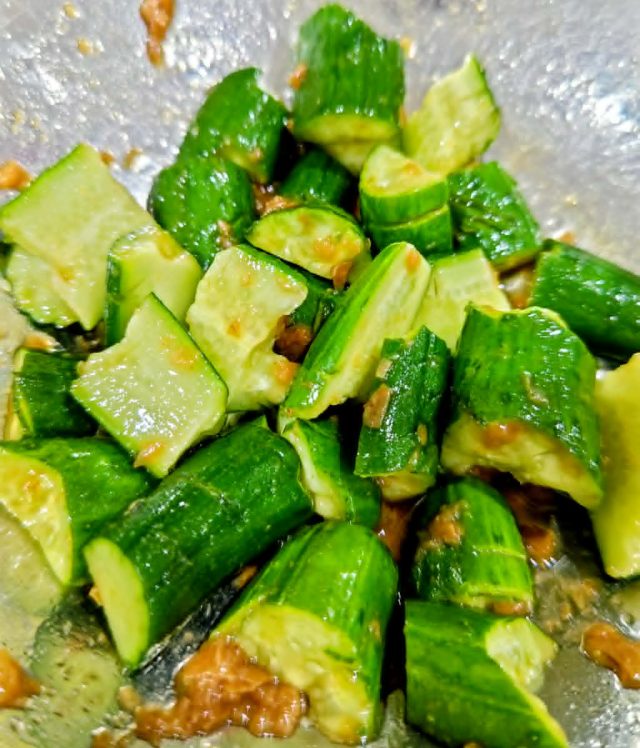 梅しょうゆキュウリ