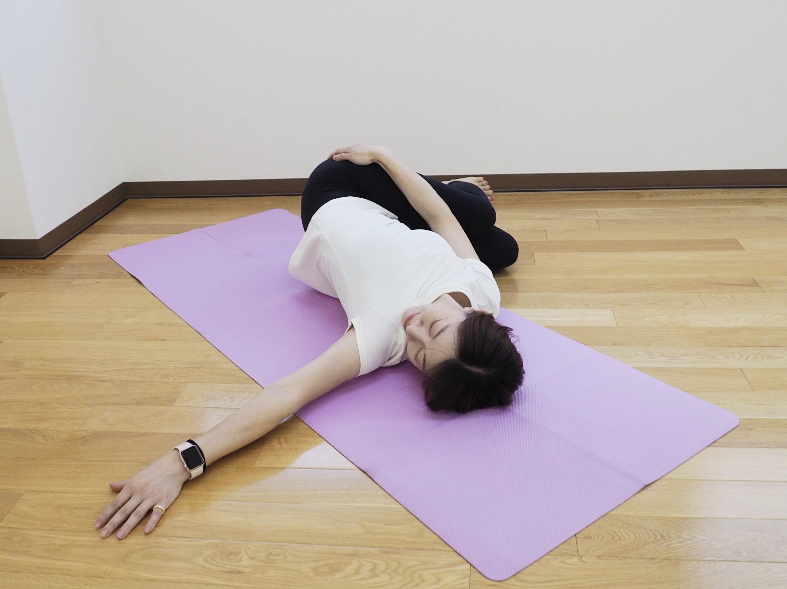 寝たまま2分！運動が苦手でもできる「お尻ほぐし」で腰まわりケア