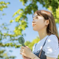 汗や皮脂で眉が消える人へ！自然な「落ちにくい眉」メイク