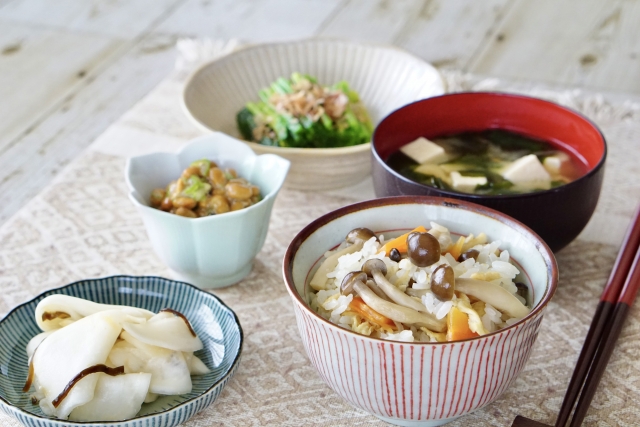 真夏の美肌対策に！シミ・しわ予防を意識したい食材3つ