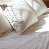 汗ばむ夏こそ清潔に！ぐっすり眠れる“寝具・寝室ケア”3選