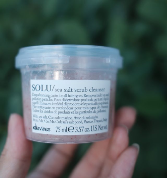 スクラブクレンザー「SOLU」