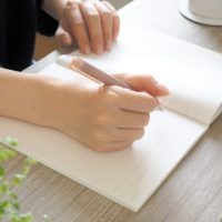 うまくいく人はお盆休みにやっている！？”今年の目標”立て直しノート術3選
