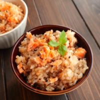 炊飯器でラク！秋の味覚を楽しむ「炊き込みご飯」レシピ3選
