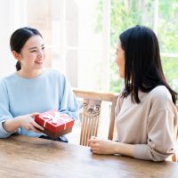 お祝い・謝罪で何を選ぶ？お菓子に込められた意味と合わせる粋な選びかた