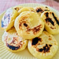 レンジで簡単！外カリッ、中もっちり「さつまいもいももち」