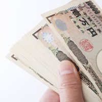 「お金がかかる」を英語で言うと？