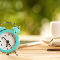 自分の時間がほしい！4人が早起きを始めた理由と朝習慣