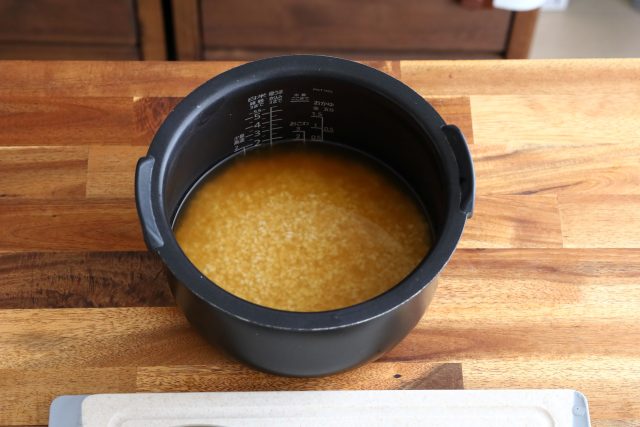 炊飯窯