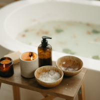 朝の「すっきり目覚め」は夜決まる！睡眠の質を上げる入浴のコツ3つ