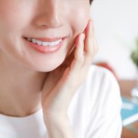 見た目年齢は「ツヤ」で変わる？大人が取り入れたい美容習慣3つ
