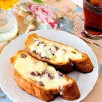 余ったバゲットを活用！トースターで作る「簡単朝ごはん」レシピ3選