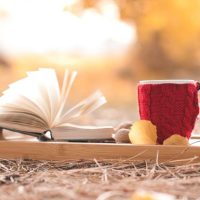 「気にしすぎ」に疲れたら。心がふっと軽くなるおすすめ本5選
