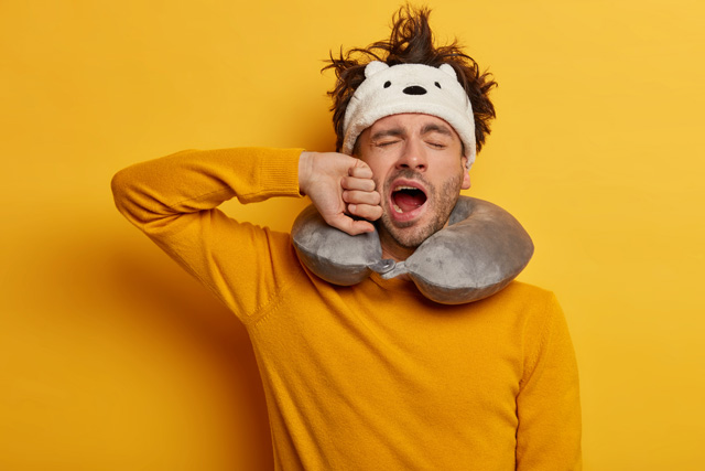 【一般動詞で自己紹介】英語「I wake up late」の意味は？