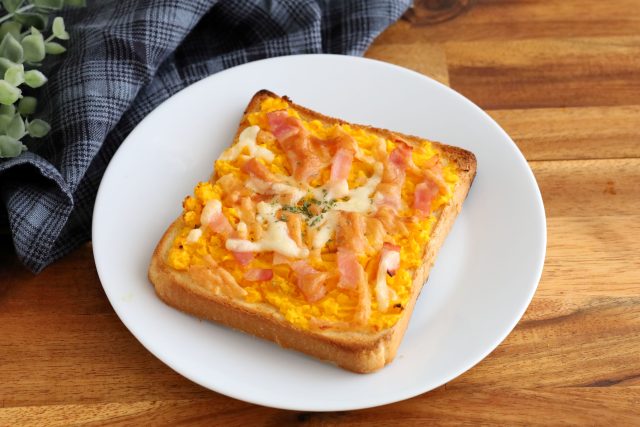 かぼちゃのベーコンチーズトースト
