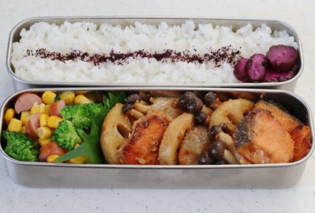 2品弁当の詰め方プロセス