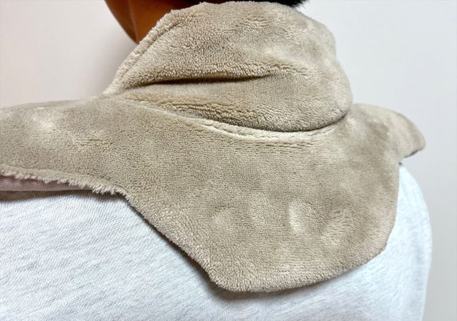 肩こりがつらい日に！じんわり温まる「ゆたぽん 首・肩ホット」を使ってみた